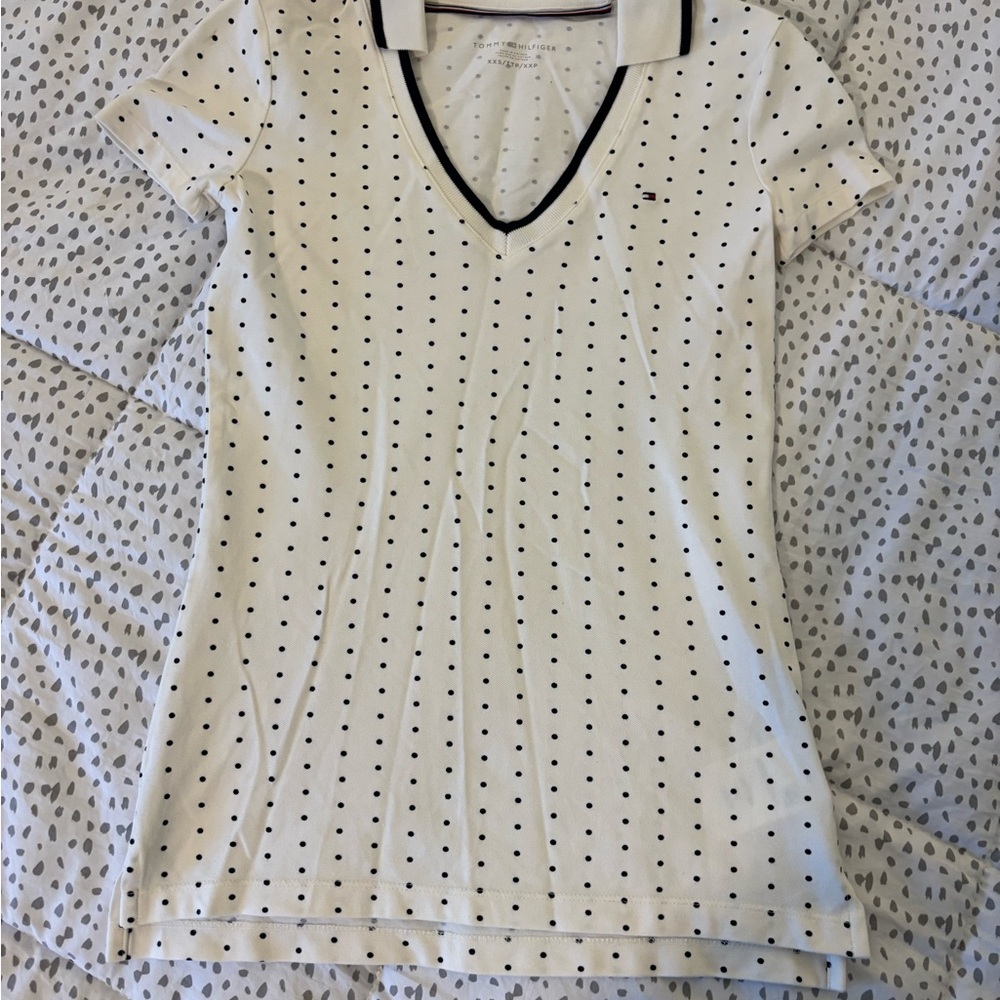 Tommy Hilfiger White and Navy Polka Dot V-Neck Tee